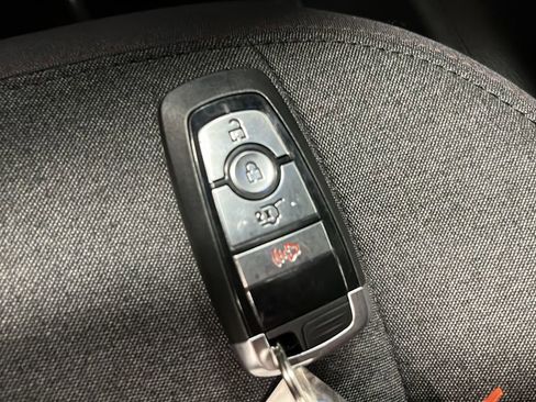 Used 2026 Ford Explorer Active AWD/4WD image 40