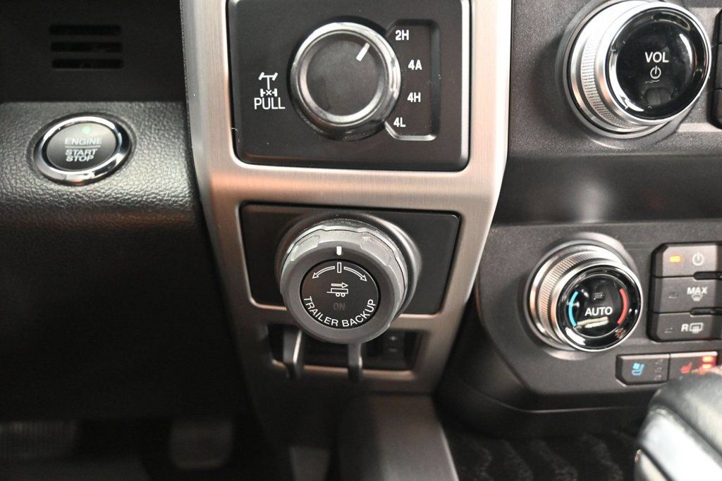 Used 2019 Ford F150 Platinum w/ Equipment Group 701A Luxury AWD/4WD image 15