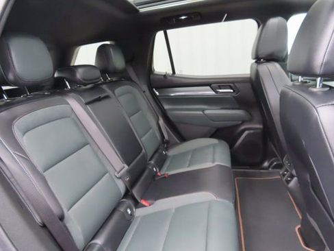 New 2026 GMC Terrain AT4 w/ Convenience Package III image 31