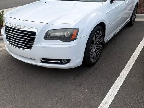Used 2013 Chrysler 300 S RWD image 2