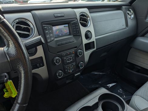 Used 2014 Ford F150 XLT w/ Equipment Group 302A Luxury image 29