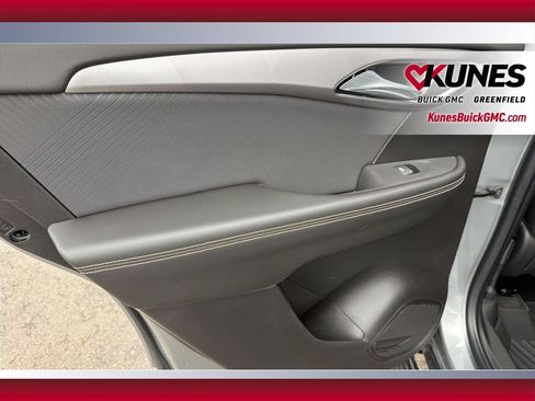 New 2026 Buick Envision Sport Touring AWD/4WD image 38