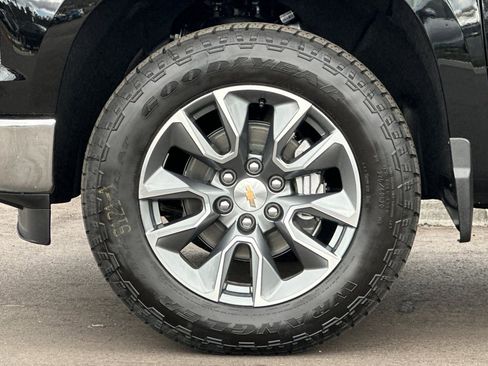 New 2026 Chevrolet Silverado 1500 LT w/ Safety Package AWD/4WD image 24