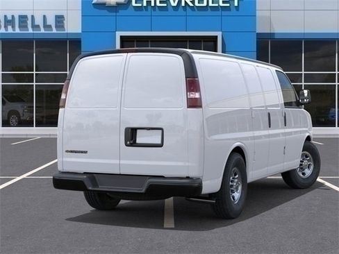 New 2025 Chevrolet Express 2500 image 4
