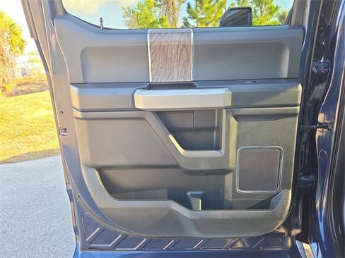 Used 2019 Ford F250 Lariat w/ Lariat Value Package image 9