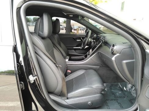 Used 2024 Mercedes-Benz C 300 Sedan image 22
