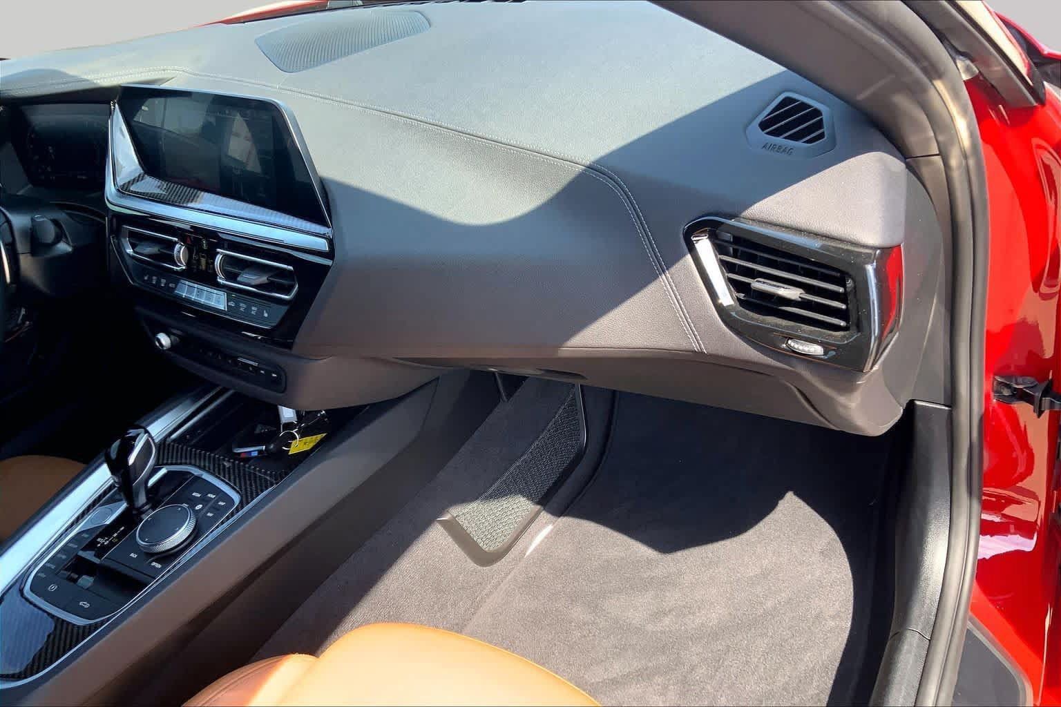 Used 2022 BMW Z4 M40i w/ Premium Package RWD image 16