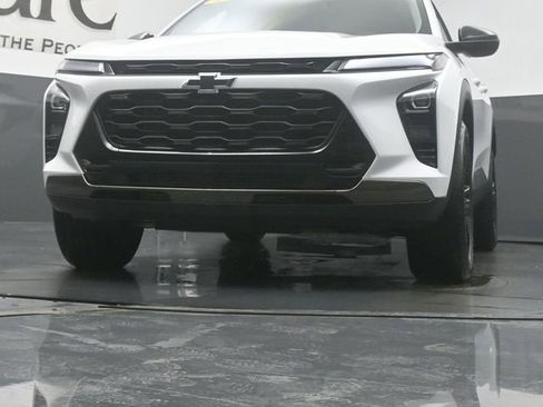 Used 2025 Chevrolet Trax ACTIV w/ Driver Confidence Package image 56