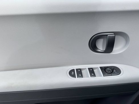 New 2026 Hyundai Ioniq 5 SEL RWD image 11