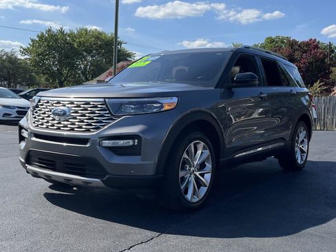 Used 2021 Ford Explorer Platinum w/ Equipment Group 601A AWD/4WD image 4