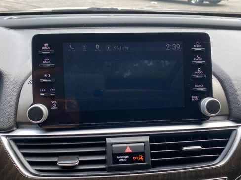 Used 2020 Honda Accord EX-L image 27