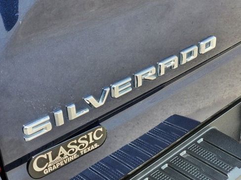 Used 2022 Chevrolet Silverado 1500 High Country image 9