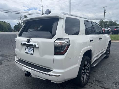 Used 2018 Toyota 4Runner Limited AWD/4WD image 5