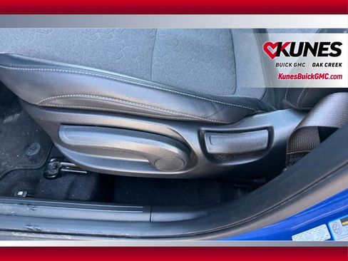 Used 2025 Kia Seltos S image 11