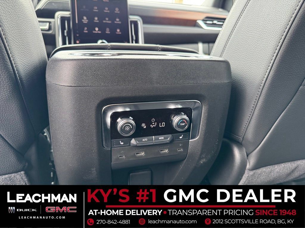 New 2026 GMC Yukon Denali w/ Denali Reserve Package AWD/4WD image 19