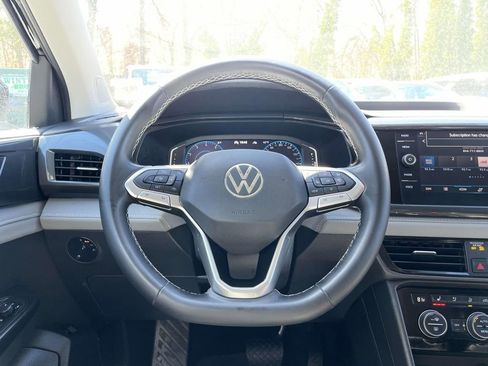 Used 2022 Volkswagen Taos SEL image 20