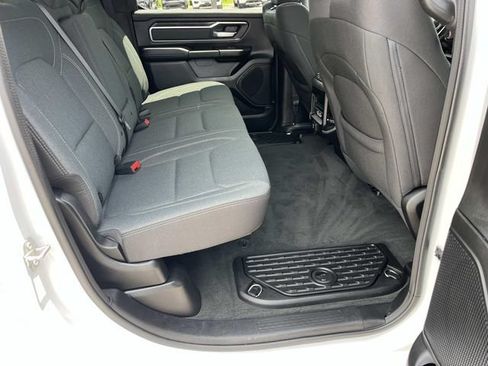Used 2022 RAM 1500 Big Horn AWD/4WD image 22
