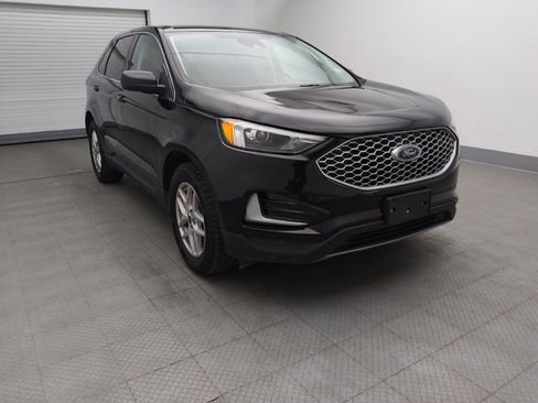 Used 2023 Ford Edge SEL image 14