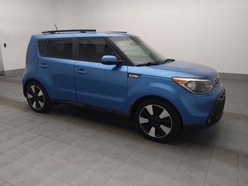 Used 2016 Kia Soul + w/ Designer's Package FWD image 11