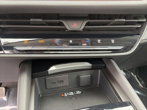 New 2026 Buick Envision Sport Touring image 21