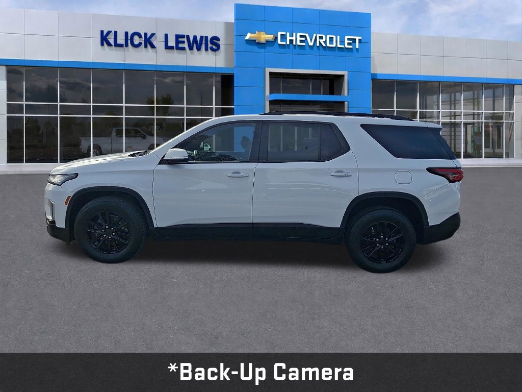 Used 2022 Chevrolet Traverse LT w/ LPO, Black Accent Package AWD/4WD image 4