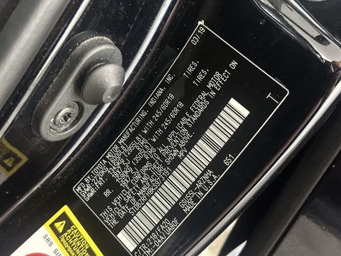 Used 2019 Toyota Highlander Plus AWD/4WD image 34