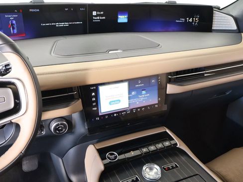 New 2026 Lincoln Navigator L Black Label AWD/4WD image 5