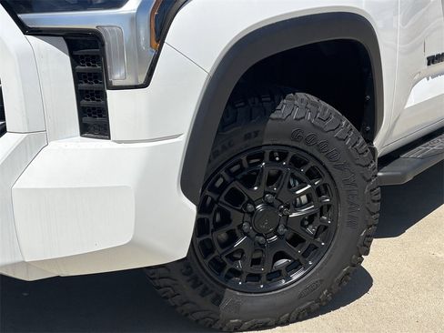 New 2025 Toyota Tundra SR5 image 3