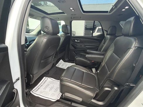 Used 2019 Chevrolet Traverse LT w/ LT Premium Package AWD/4WD image 41