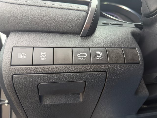 Certified 2020 Toyota Camry SE FWD image 26