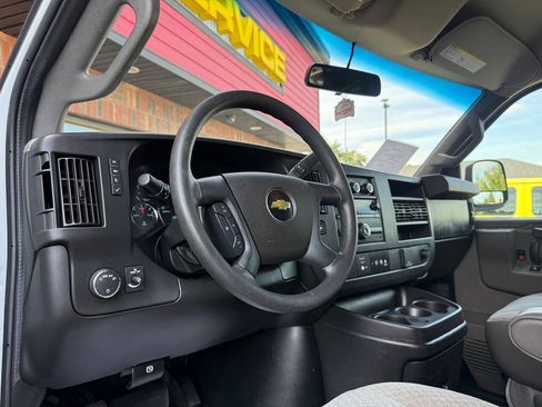Used 2020 Chevrolet Express 2500 w/ Driver Convenience Package RWD image 11