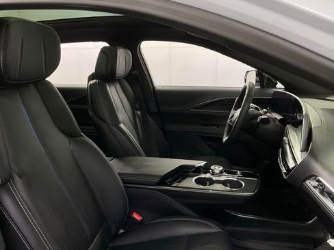 New 2026 Cadillac Lyriq Luxury w/ LPO, Floor Liner Package image 32