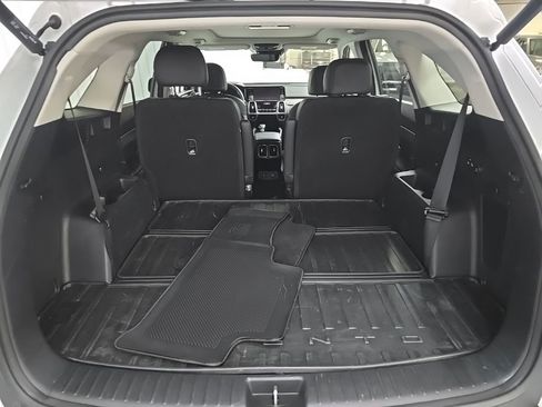 Used 2023 Kia Sorento X-Line EX image 12