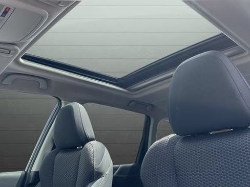 Used 2019 Subaru Forester Premium AWD/4WD image 23