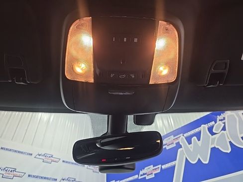 Used 2025 Dodge Durango GT image 31