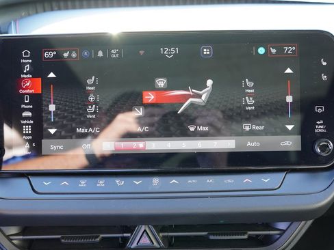 New 2026 Dodge Charger R/T Scat Pack image 17