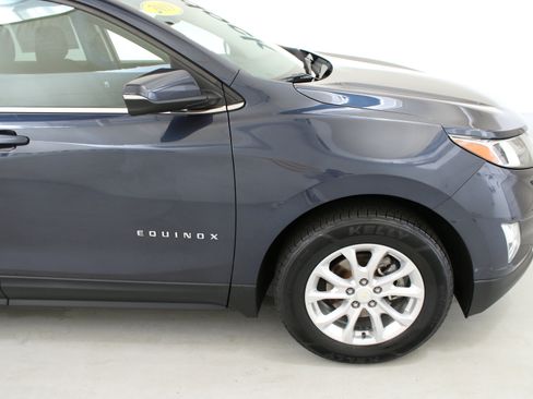 Used 2019 Chevrolet Equinox LT FWD image 12