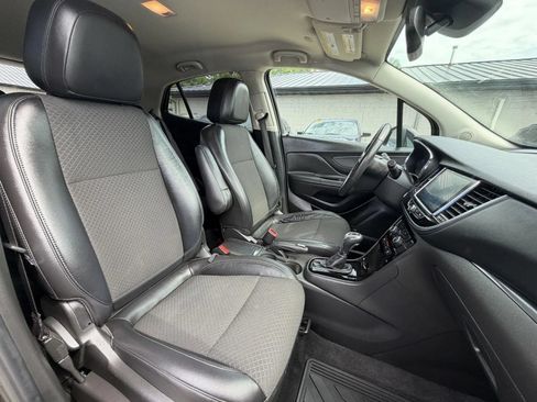 Used 2017 Buick Encore Sport Touring AWD/4WD image 13