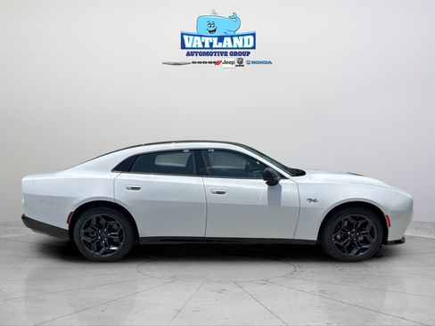 New 2026 Dodge Charger R/T w/ Blacktop Package AWD/4WD image 6