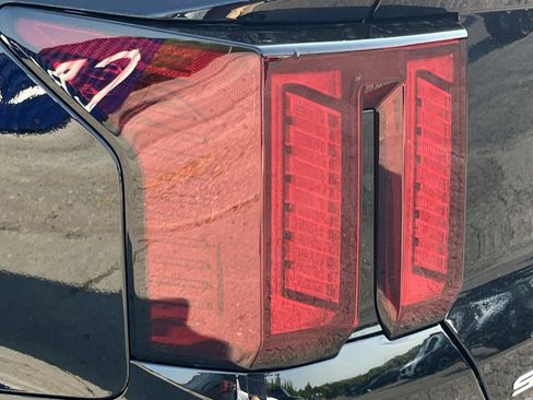 New 2025 Kia Sorento EX image 10
