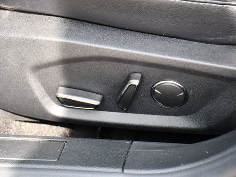 Used 2020 Ford Fusion SEL FWD image 24