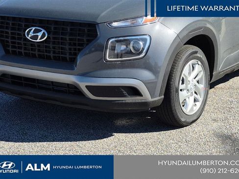 New 2026 Hyundai Venue SE FWD image 12