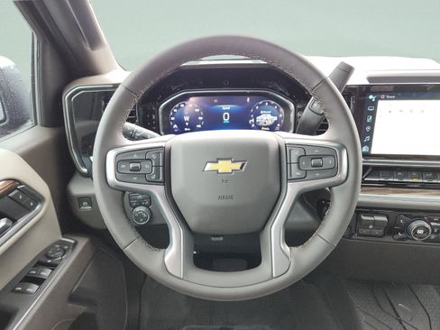 New 2026 Chevrolet Silverado 1500 LT w/ Convenience Package II image 20