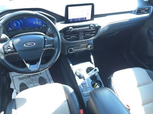 Used 2022 Ford Escape Titanium w/ Titanium Elite Package AWD/4WD image 26