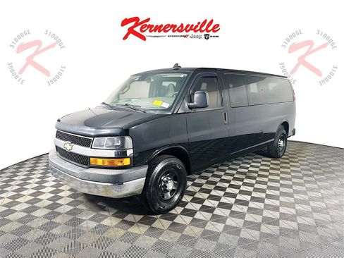 Used 2020 Chevrolet Express 3500 LT w/ LT Preferred Equipment Group image 3