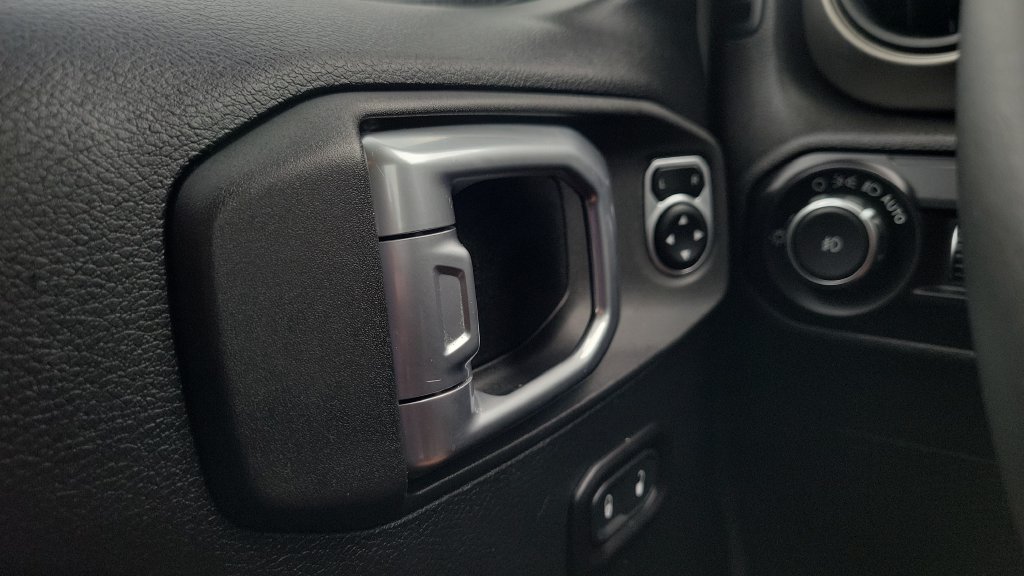 Used 2019 Jeep Wrangler Unlimited Sport S AWD/4WD image 18