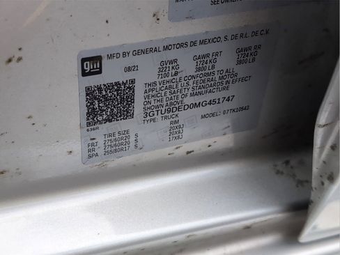 Used 2021 GMC Sierra 1500 SLT w/ X31 Off-Road Package image 10