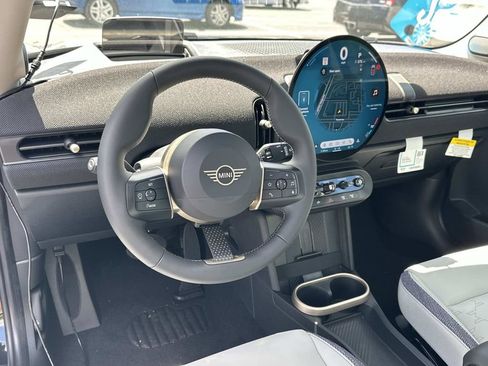 New 2026 MINI Cooper 2-Door Hardtop FWD image 9
