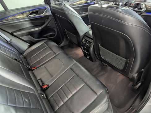 Used 2018 BMW X3 M40i image 31