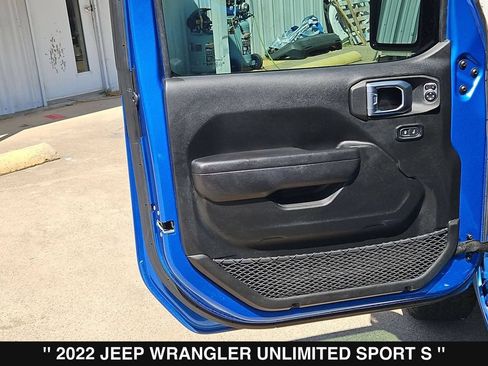 Used 2022 Jeep Wrangler Unlimited Sport AWD/4WD image 14